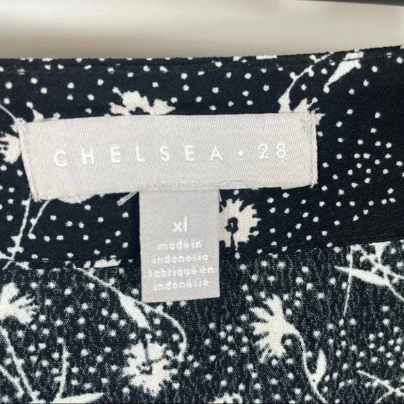 Chelsea28 Asymmetrical Faux Wrap Daisy Print  Midi Skirt - Picture 3 of 9